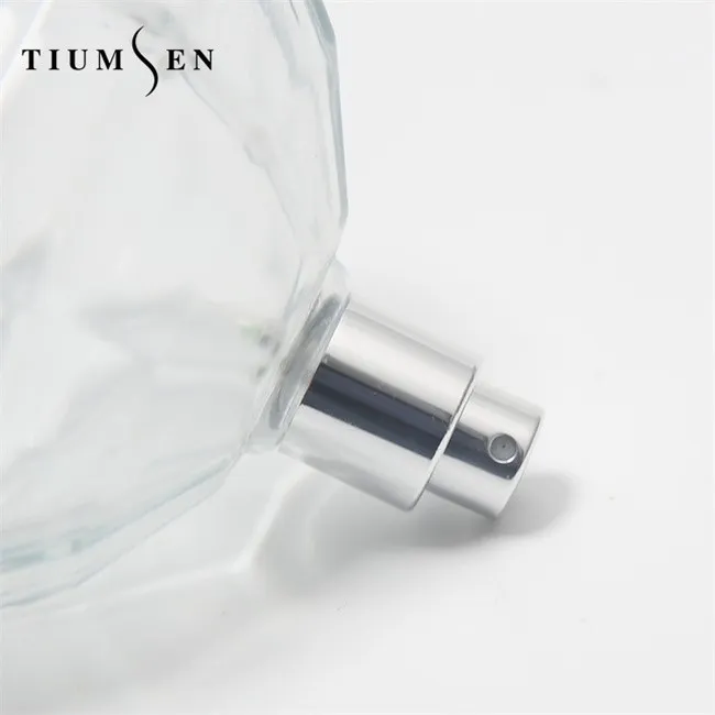 old fashioned perfume spray bottle